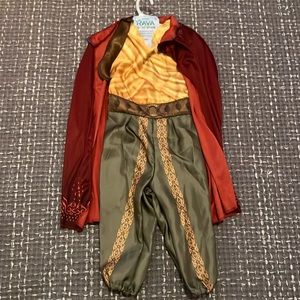 Very cute Raya costume